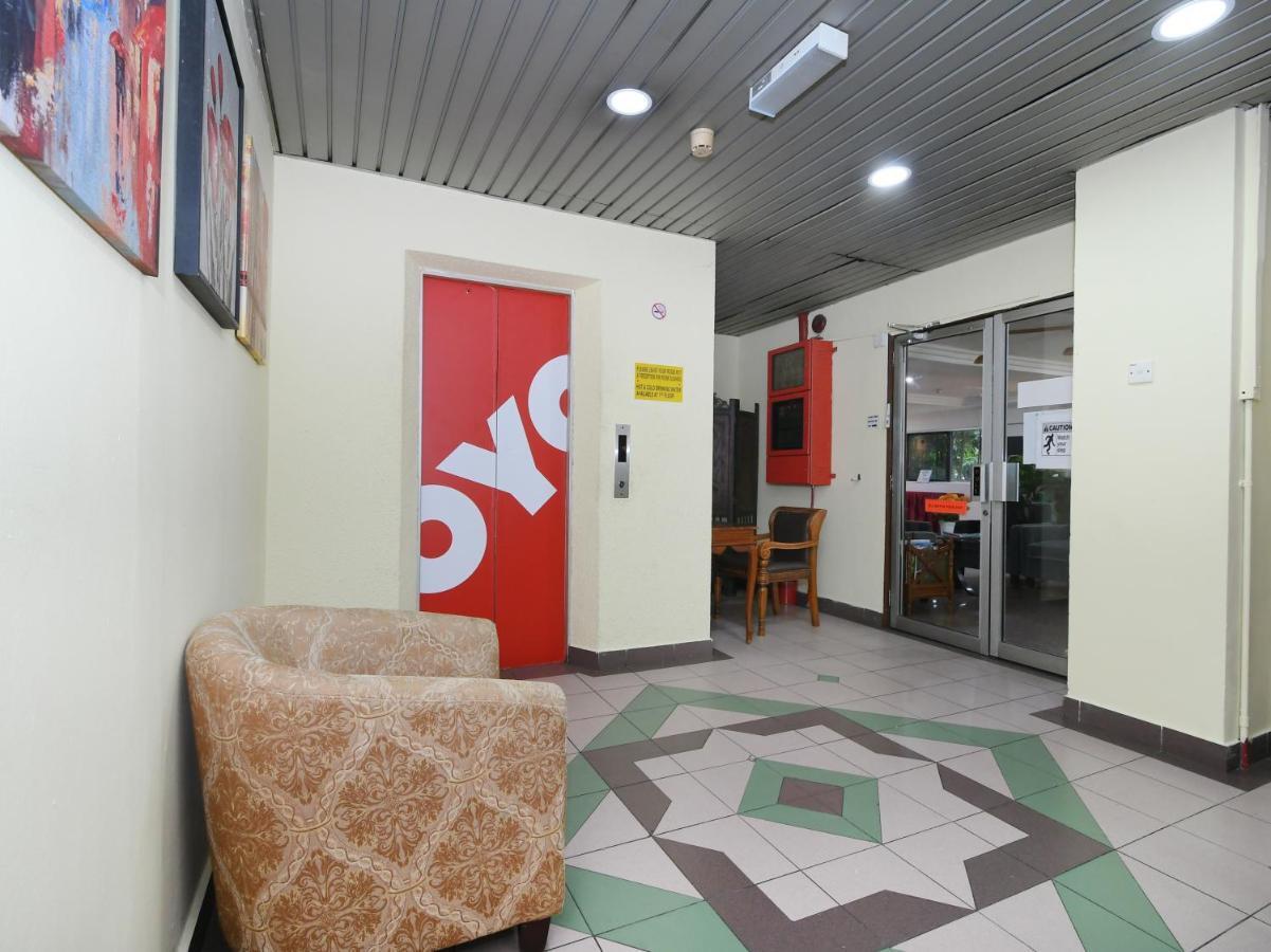 Oyo 390 Mayview Glory Hotel Kuala Lumpur Exterior photo